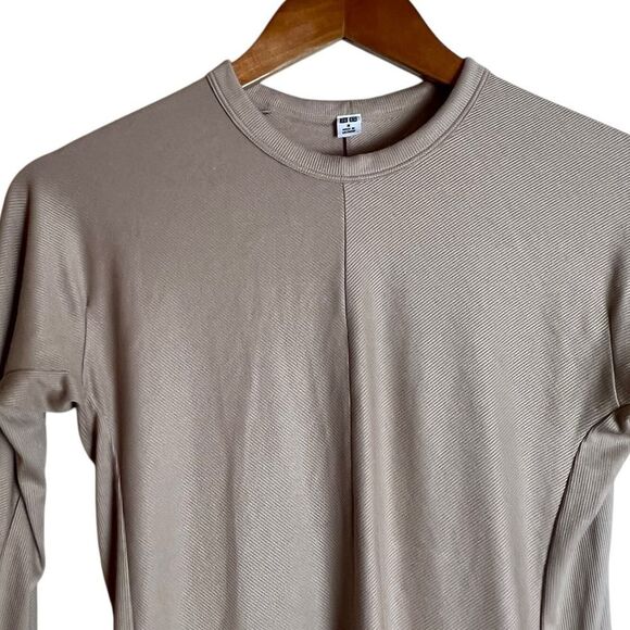 Uniqlo Alexander wang beige ribbed long sleeve shirt - Picture 2 of 8